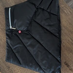 NWOT Sunice Puffer Skirt